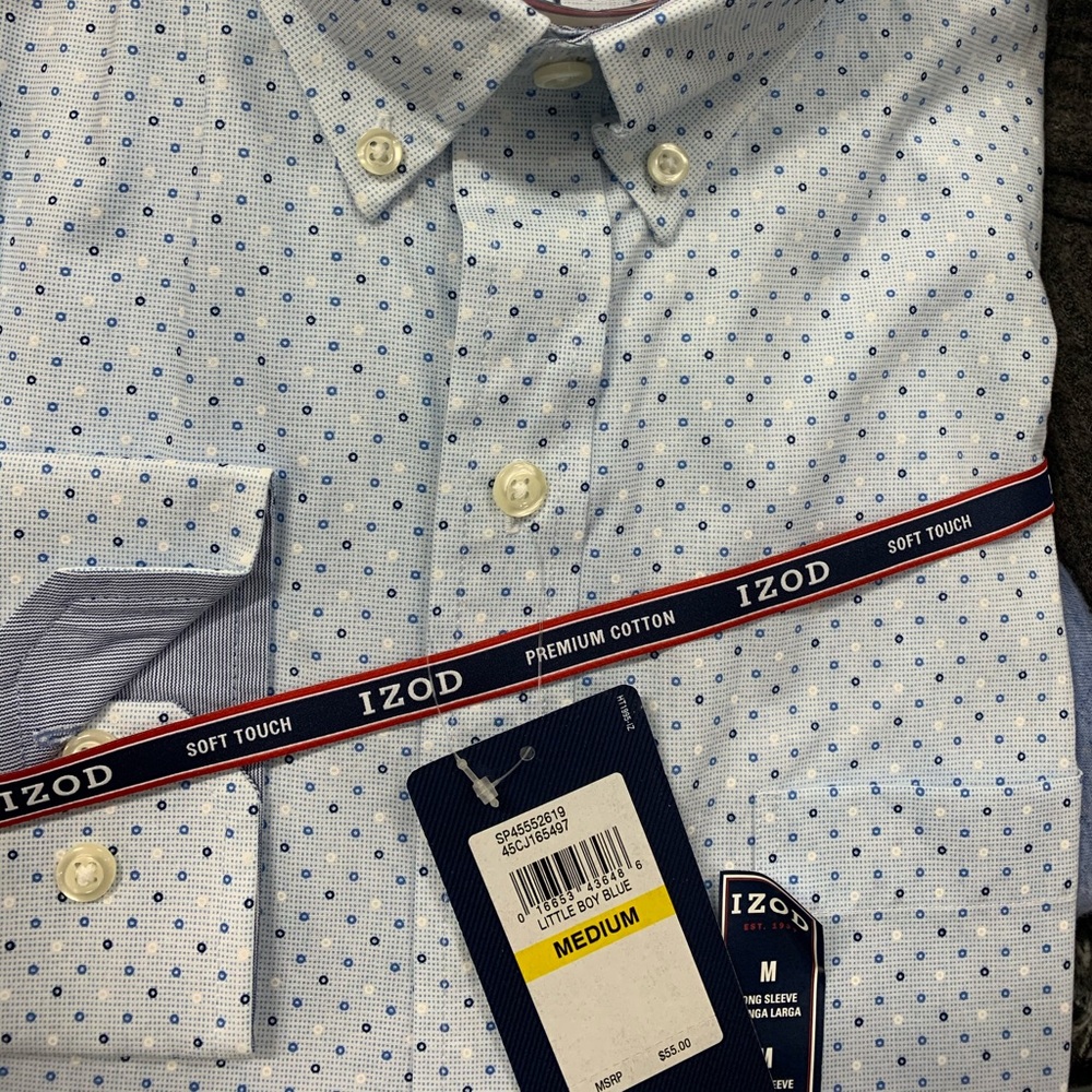 IZOD Men’s Dress long sleeve shirt MEDIUM NEW